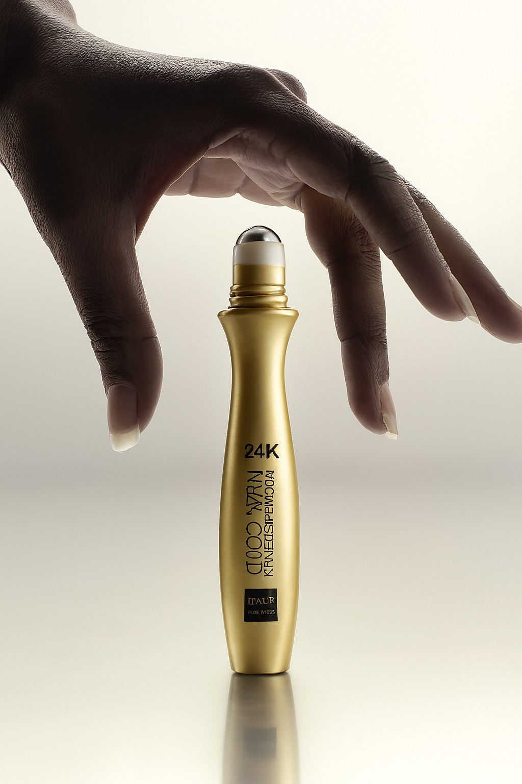 24K Gold Bright Eye Roller Eye Cream Hydrating Moisturizing Eye Serum