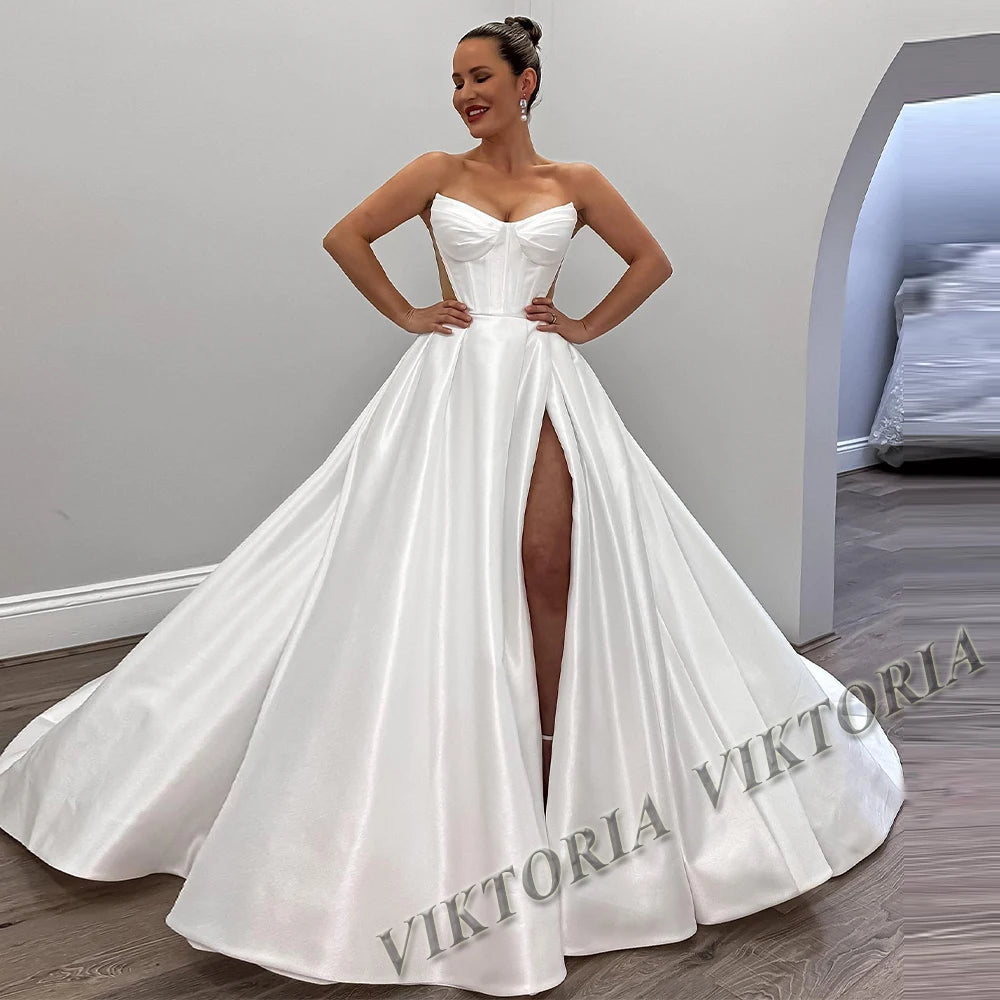 VIKTORIA-Robe de Mariée Simple en Satin pour Femme, Ligne A, Fente, Sans Bretelles, Plissée, Personnalisée