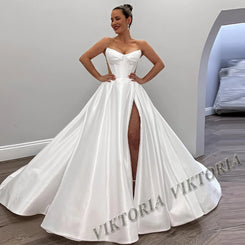 VIKTORIA-Robe de Mariée Simple en Satin pour Femme, Ligne A, Fente, Sans Bretelles, Plissée, Personnalisée